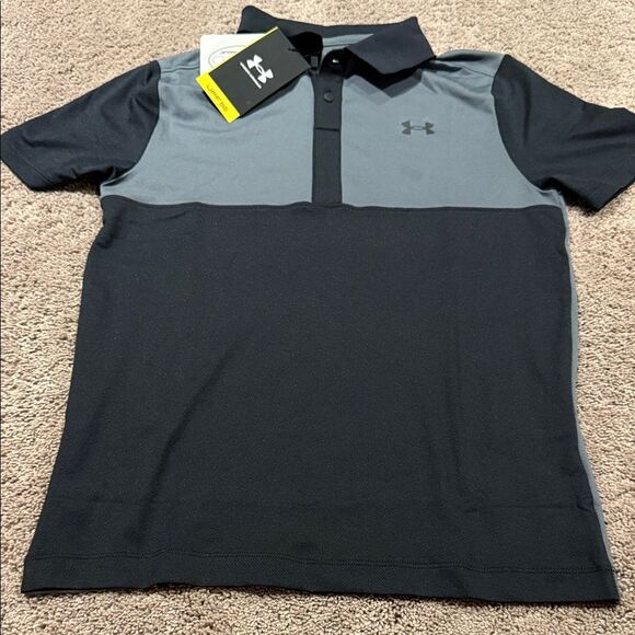 Youth Medium Under Armour Polo top! Grey and black block color! NWT - Picture 1 of 6